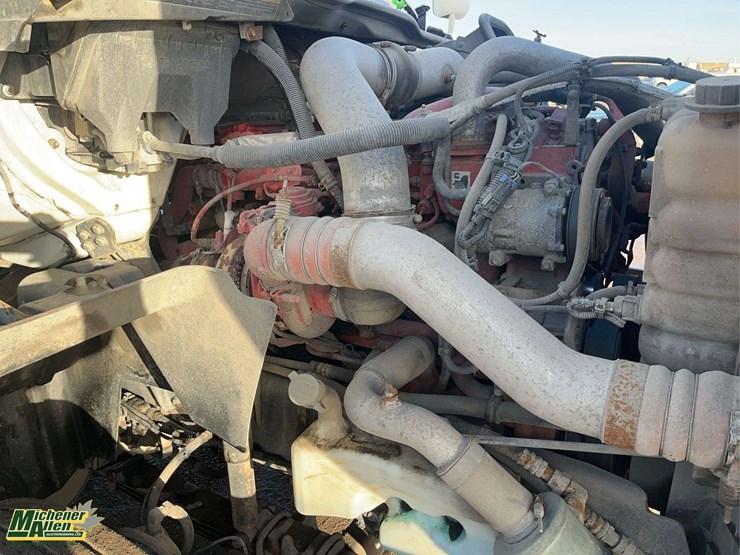 2017-international-prostar-image-21