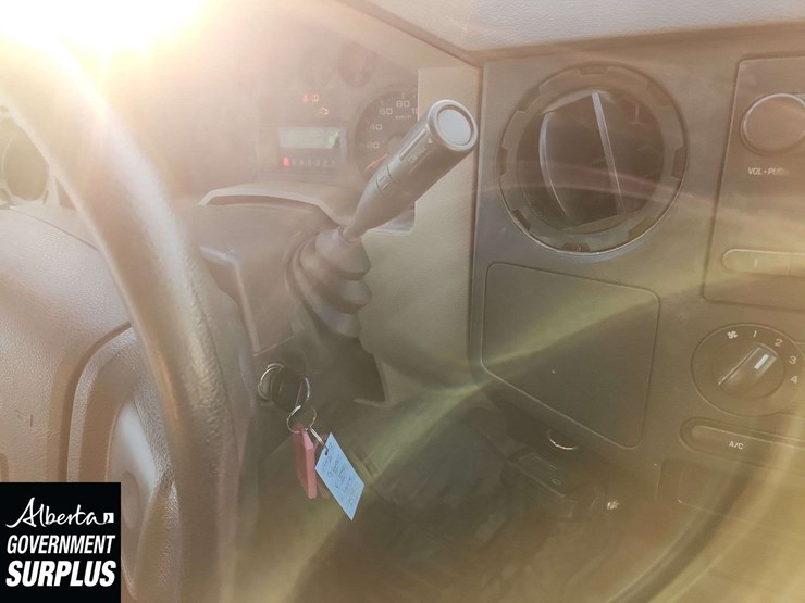 2008-ford-f350-image-23