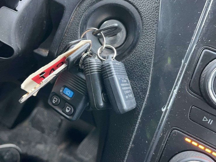 2018-ford-explorer-image-19