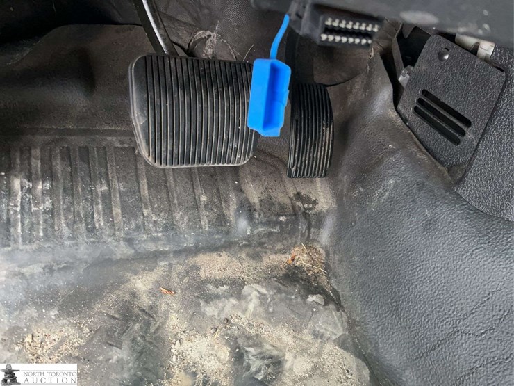 2011-ford-f150-image-16