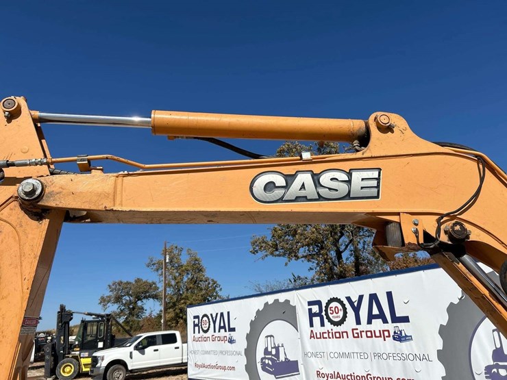 2016-case-cx55b-image-17