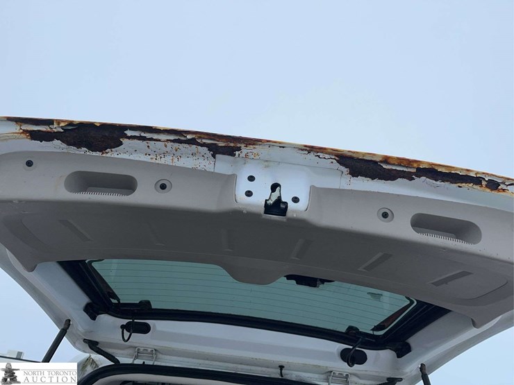 2012-ford-escape-xlt-image-33