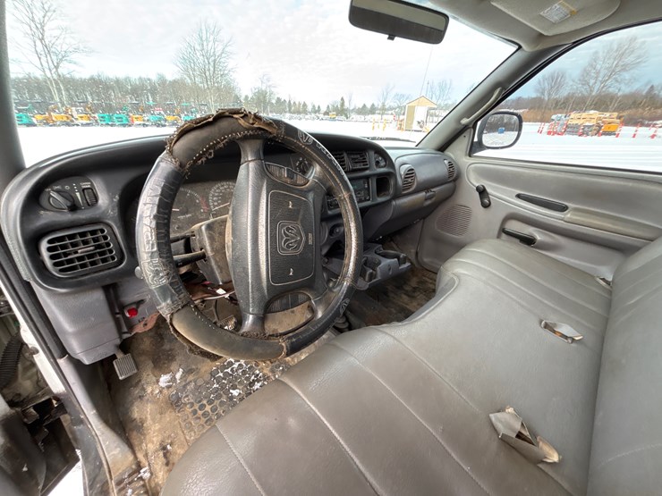 2002-dodge-ram-2500-image-27