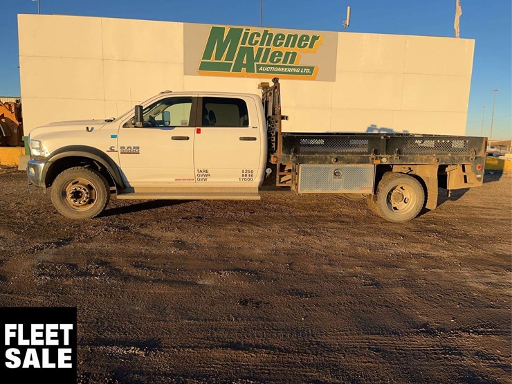 2015-ram-5500-crew-cab-4x4-s/a-deck-truck-image-6