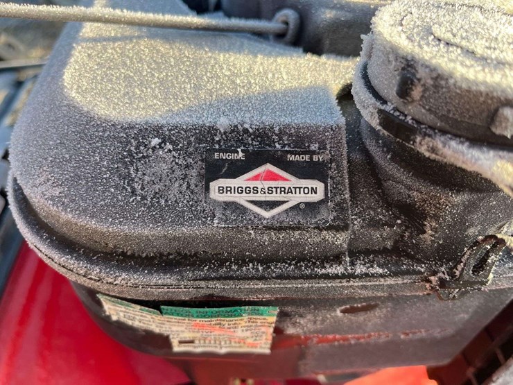 2016-troy-bilt-18in.-push-mower-image-5