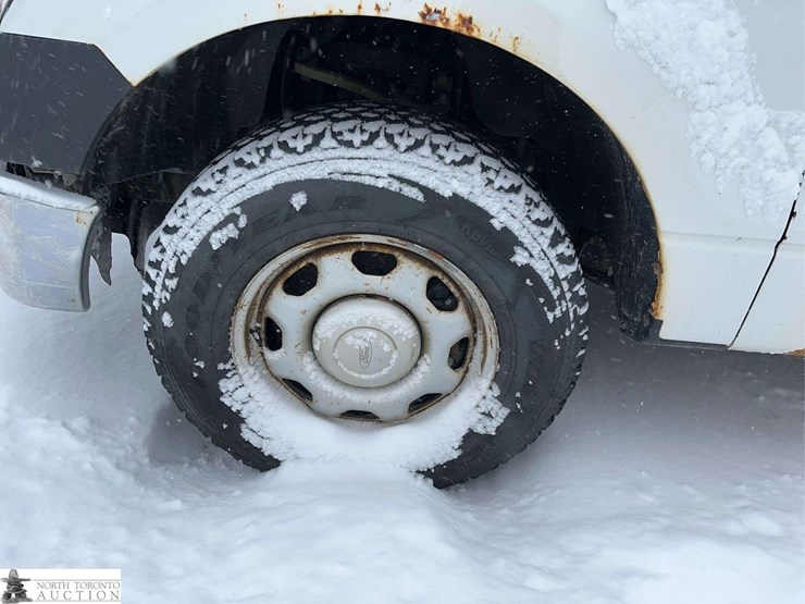 2011-ford-f150-image-8