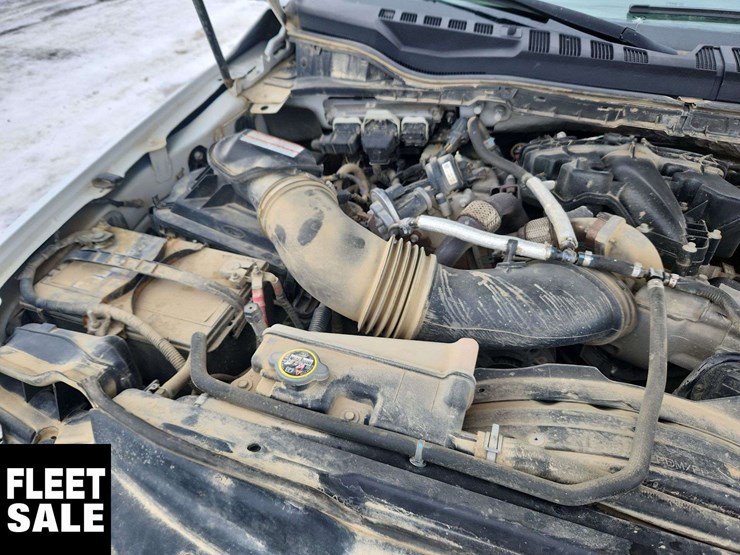 2017-ford-f550-image-26