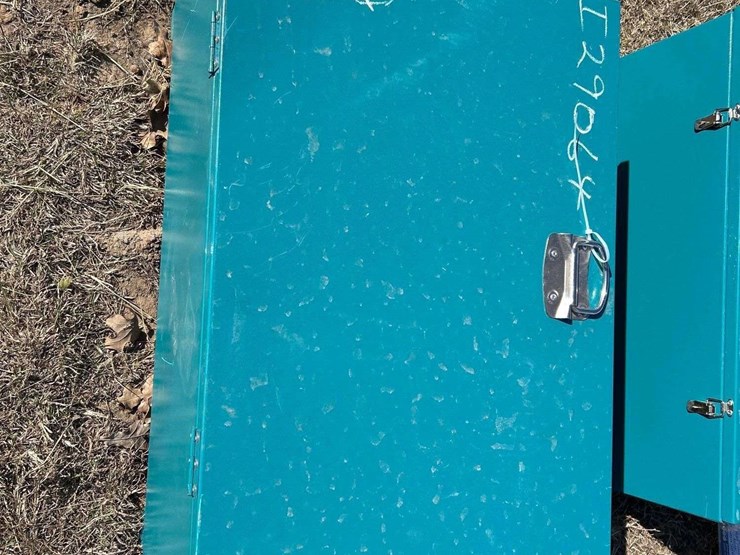 land-honor-ratchet-tie-down-&amp;-flatpack-tool-box-image-3