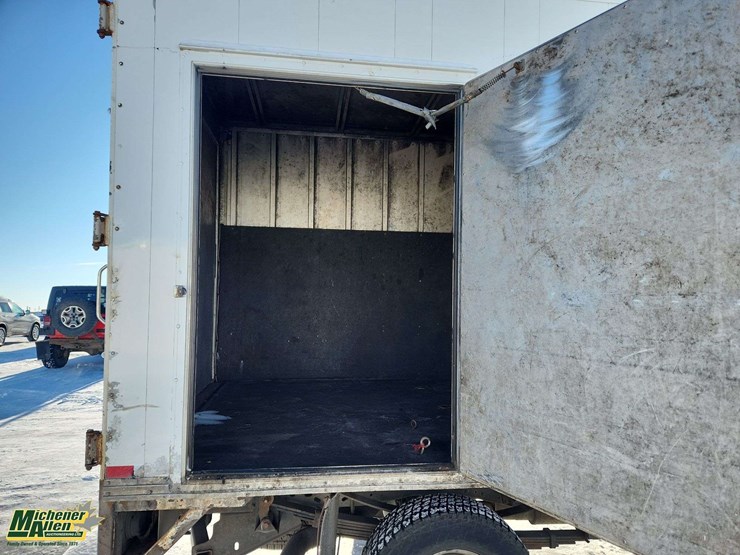 2015-ford-f350-image-33