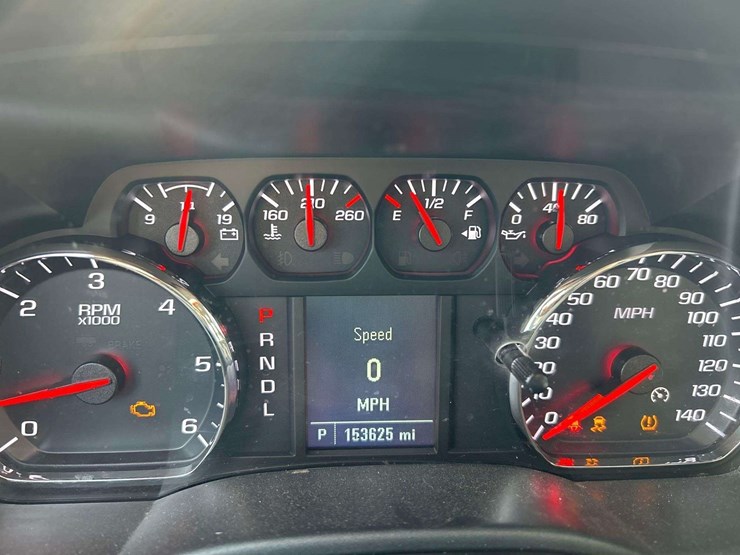 2018-chevrolet-silverado-1500-image-12