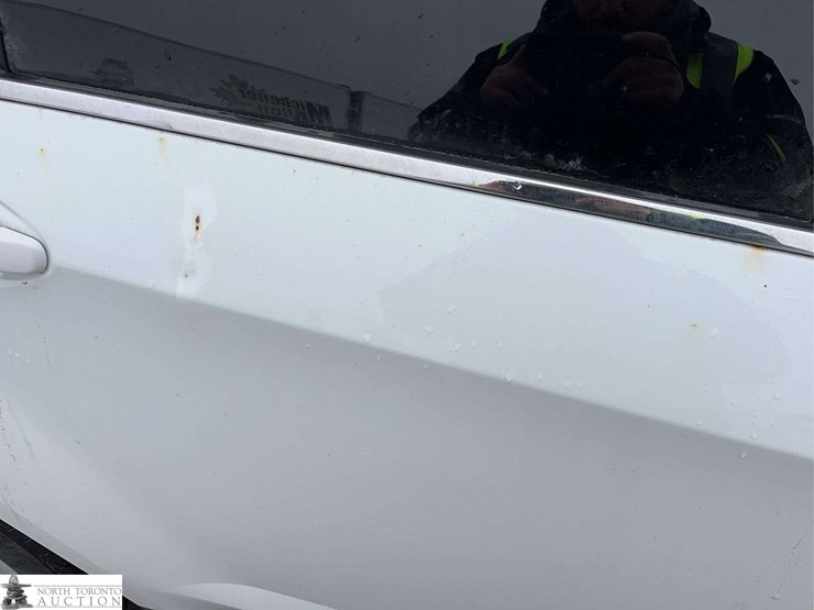 2015-chevrolet-equinox-ls-image-29