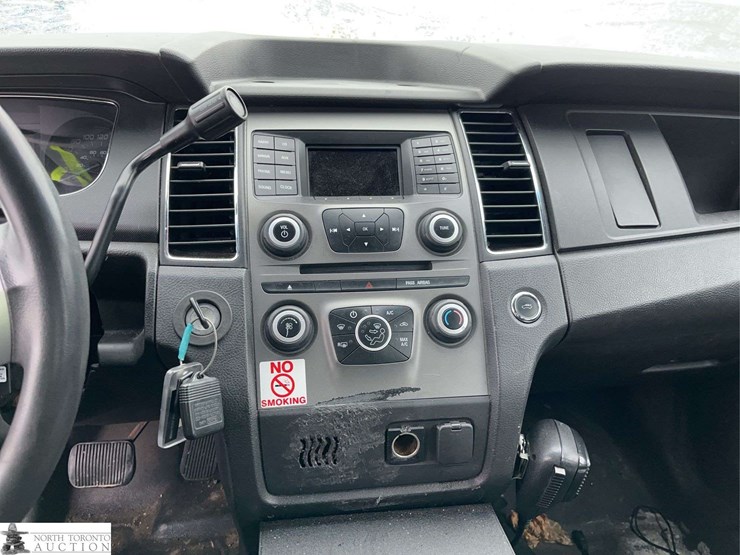 2013-ford-taurus-police-inte-image-13