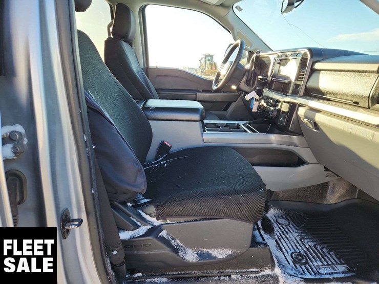 2023-ford-f250-image-18