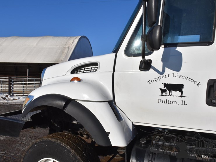 2007-international-7400-image-14