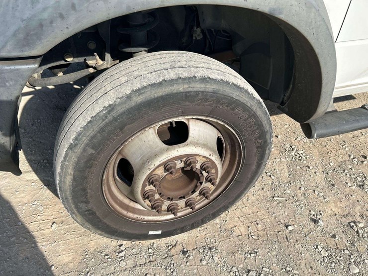 2014-dodge-ram-4500-image-30