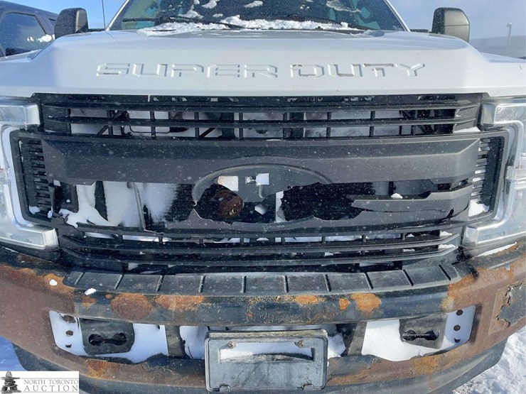 2017-ford-f250-image-32