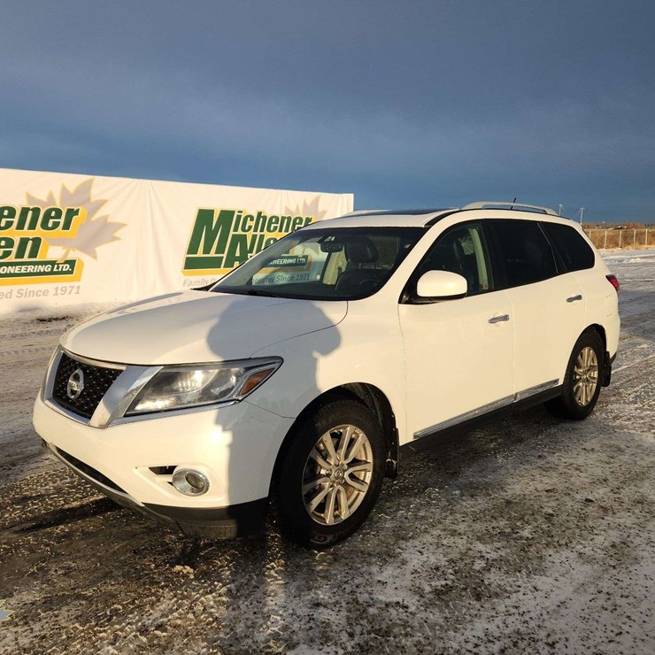 2015 NISSAN PATHFINDER