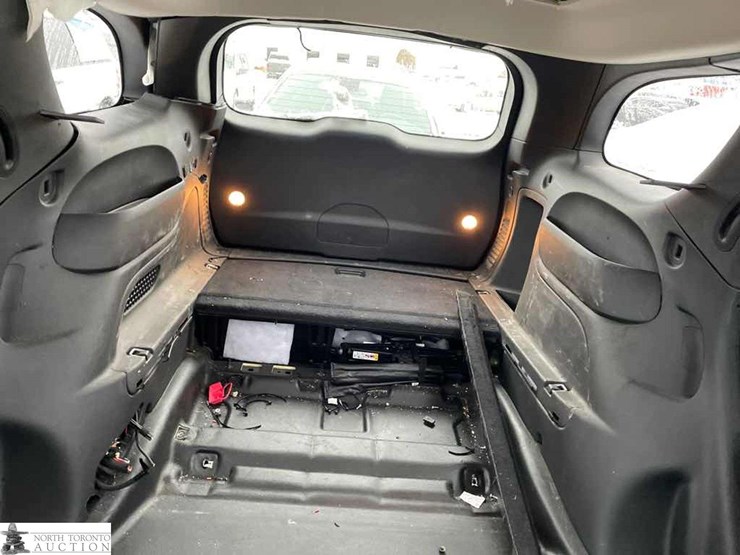 2021-dodge-durango-image-16