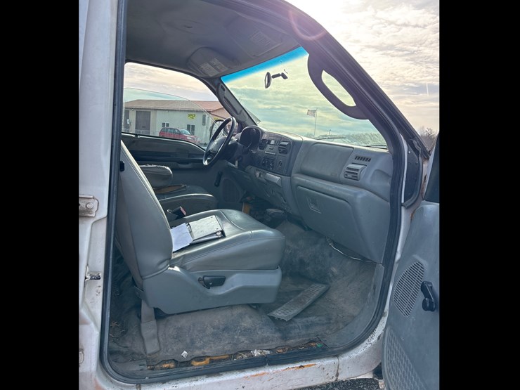 2007-ford-f350-image-10