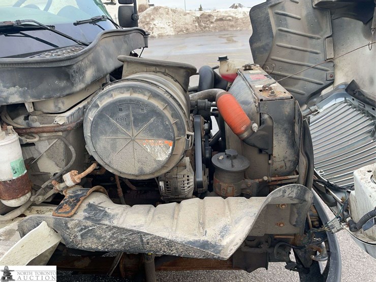 2006-international-durastar-4200-image-16