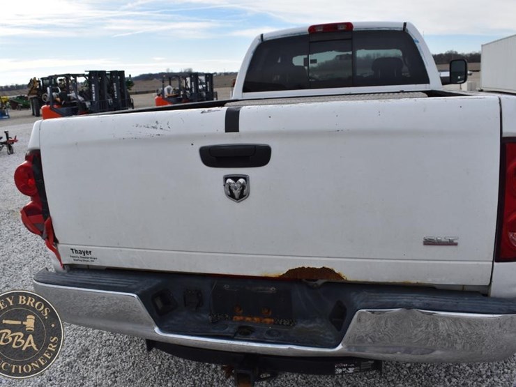 2007-dodge-ram-3500-image-21