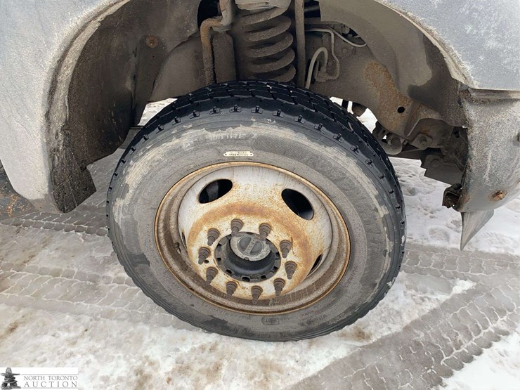 2013-ford-f450-image-14