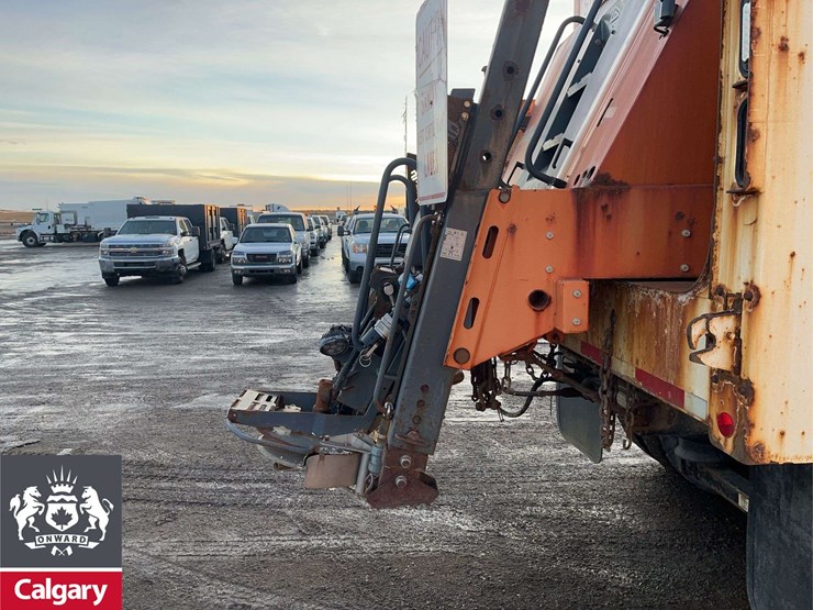 2019-international-workstar-7400-image-22