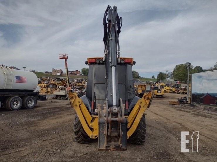 2019-deere-310sl-image-4