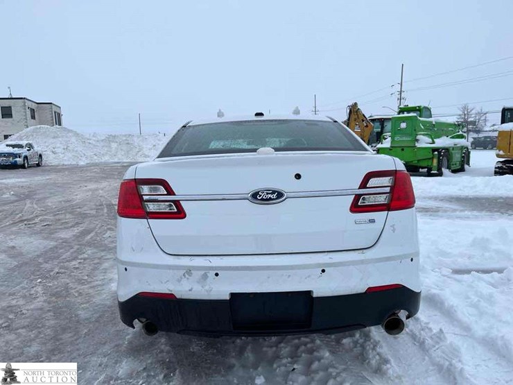 2013-ford-taurus-police-inte-image-5