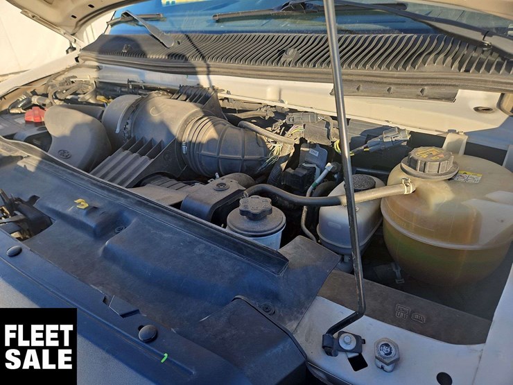 2012-ford-e-series-s/a-service-cube-van-image-26