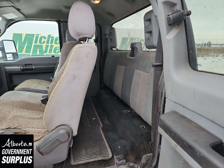 2012-ford-f550-image-15