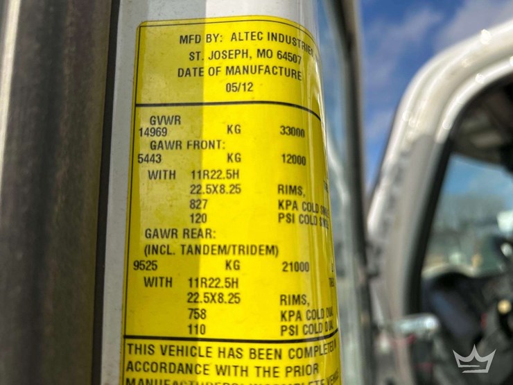 2013-freightliner-m2-ta45m-altec-bucket-truck-image-6