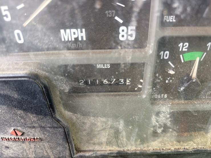 1995-international-4700-image-2