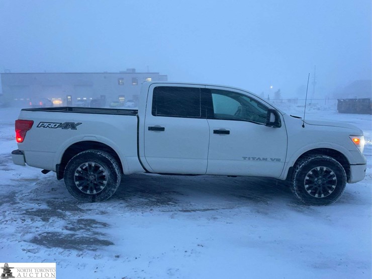 2018-nissan-titan-image-6