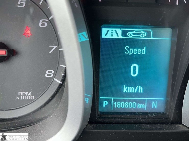 2014-chevrolet-equinox-image-21