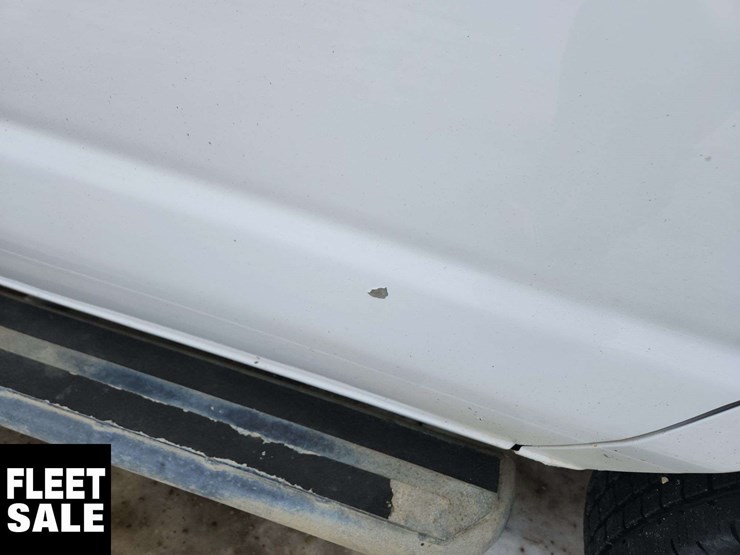 2013-ford-cargo-image-30