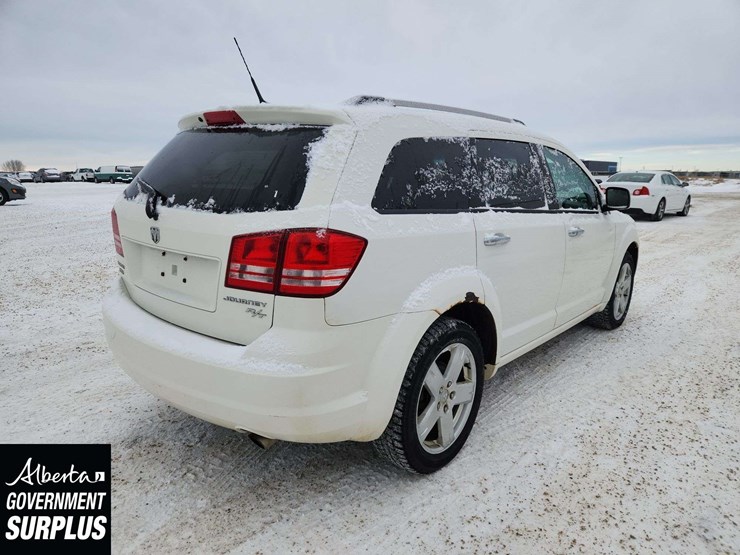 2010-dodge-journey-r/t-image-4
