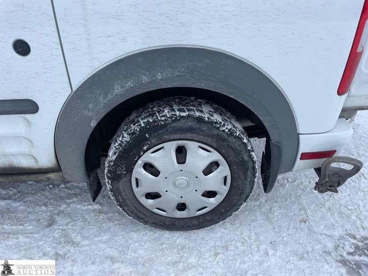 2012-ford-transit-connect-image-13