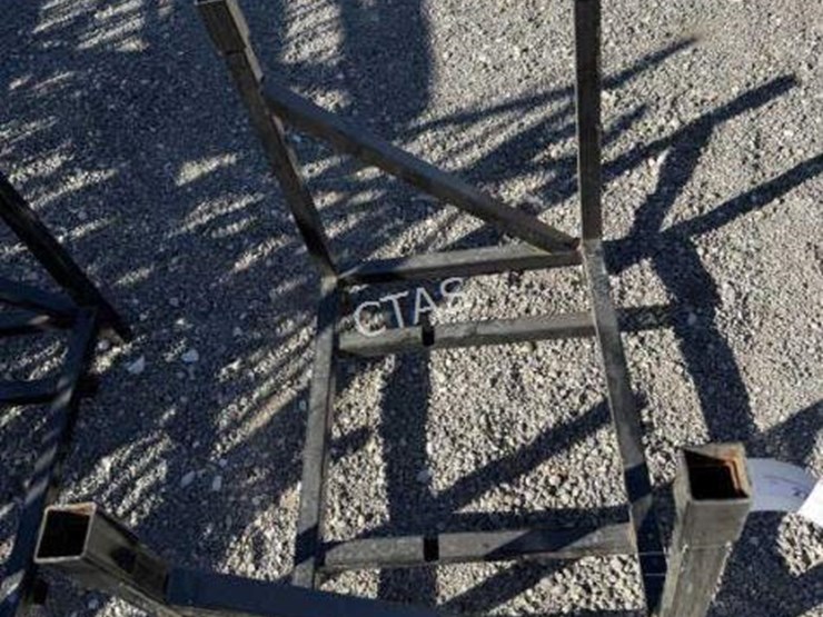 #27-•-metal-frame-/-rack---9.5"-x-24.5"-x-31.5"-image-1