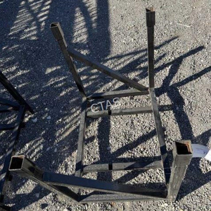 #27 • Metal Frame / Rack - 9.5" x 24.5" x 31.5"