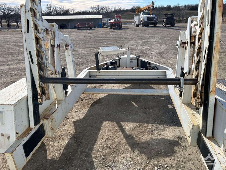 2016-american-eagle-reel-trailer-image-11