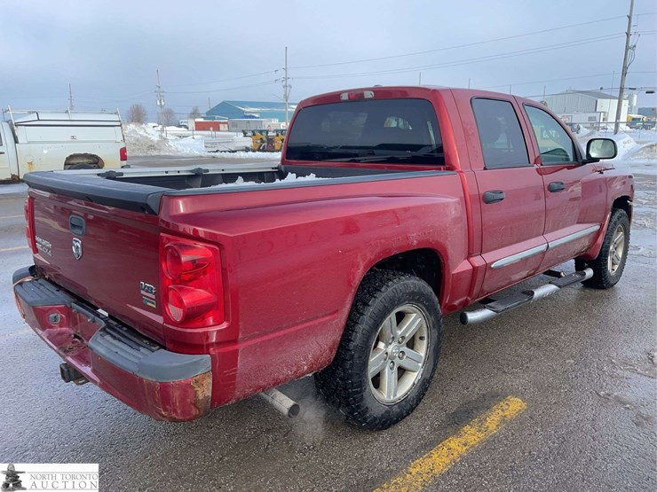 2008-dodge-dakota-image-5