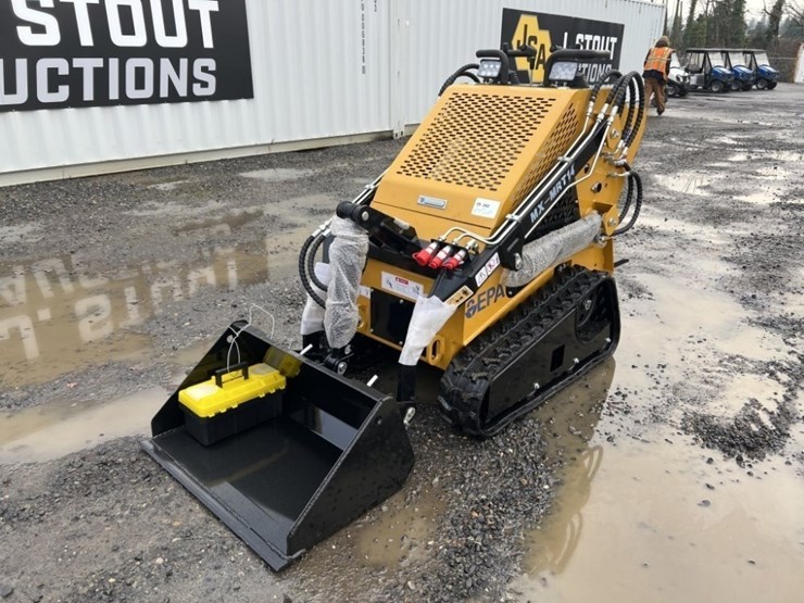 2025-agt-mx-mrt14-mini-compact-track-loader-image-1