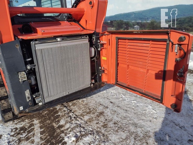 kubota-svl75-image-35