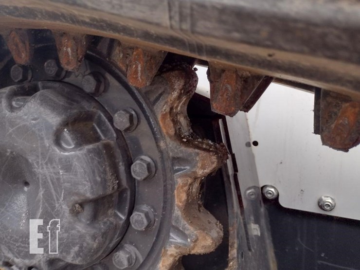 2022-bobcat-t595-image-22