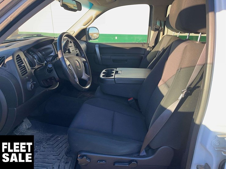 2013-gmc-sierra-1500-image-14