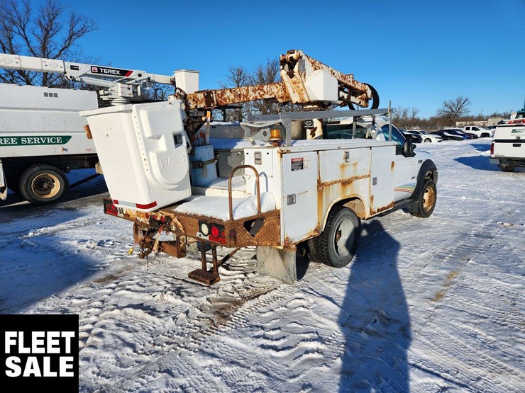 2007-ford-f550-image-4