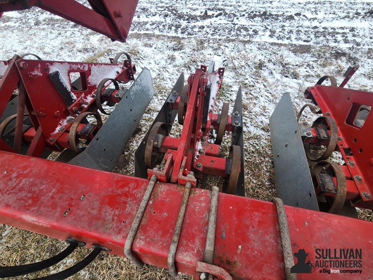 case-ih-183-image-17