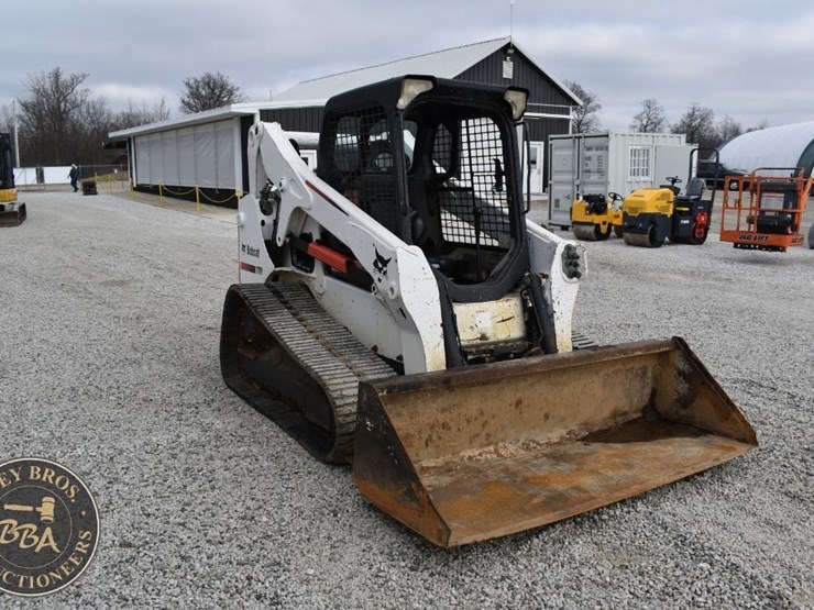 2016-bobcat-t650-image-17