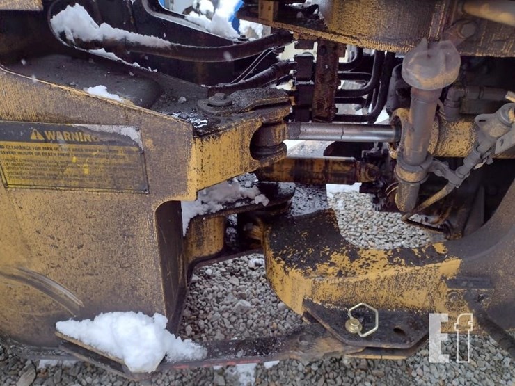 caterpillar-it28-image-21